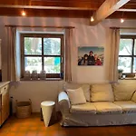 Quaint Mansion Near Bus In * Goldegg