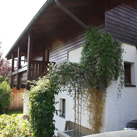 Quaint Mansion Near Bus In *