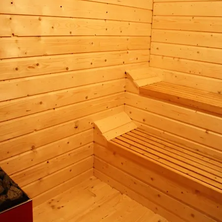 Сasa de vacaciones Quaint Mansion Near Bus In *